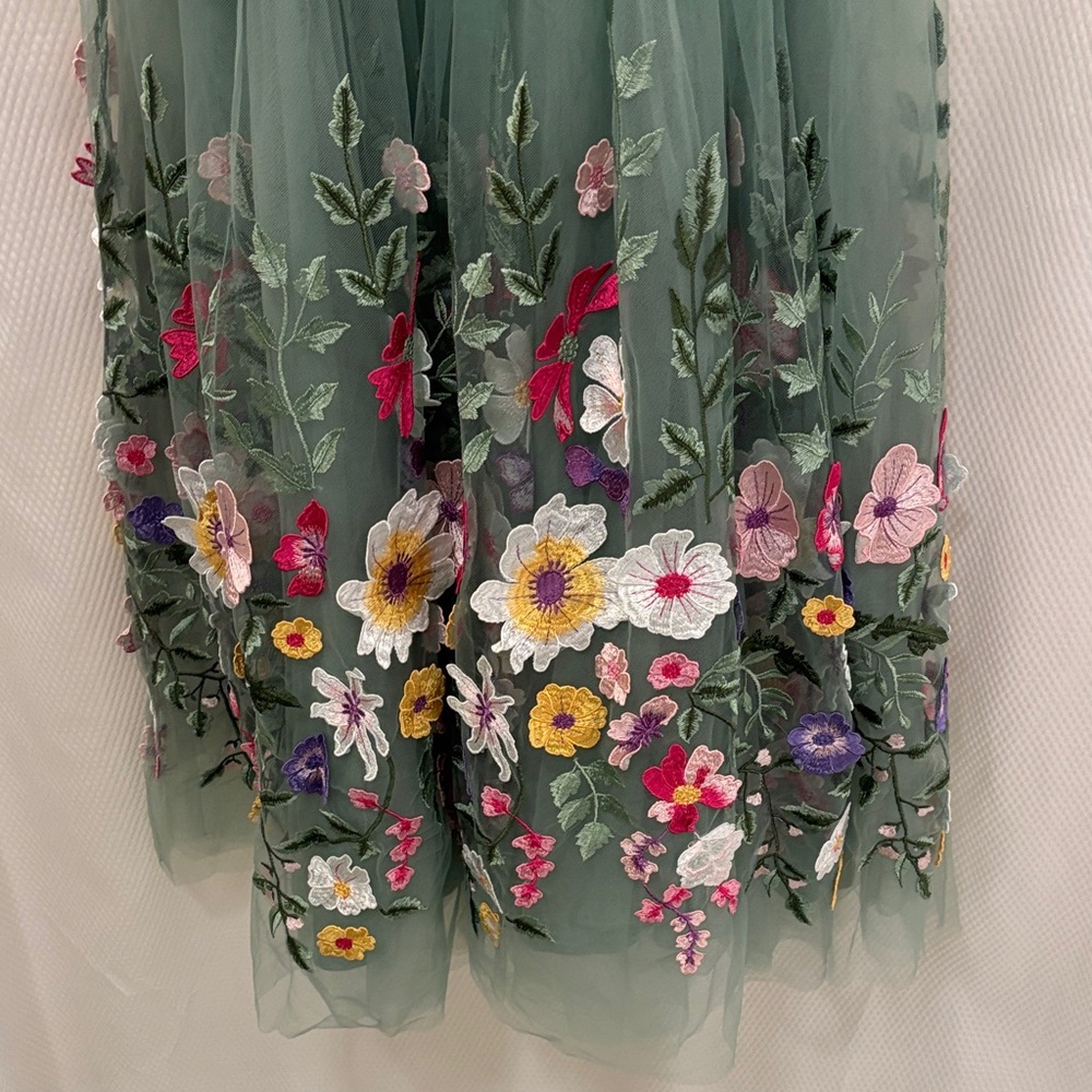JessaKae Green Floral Embroidered Maxi Dress - Picture 2 of 6